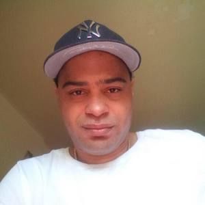 Meet your Posher, Cesar dario